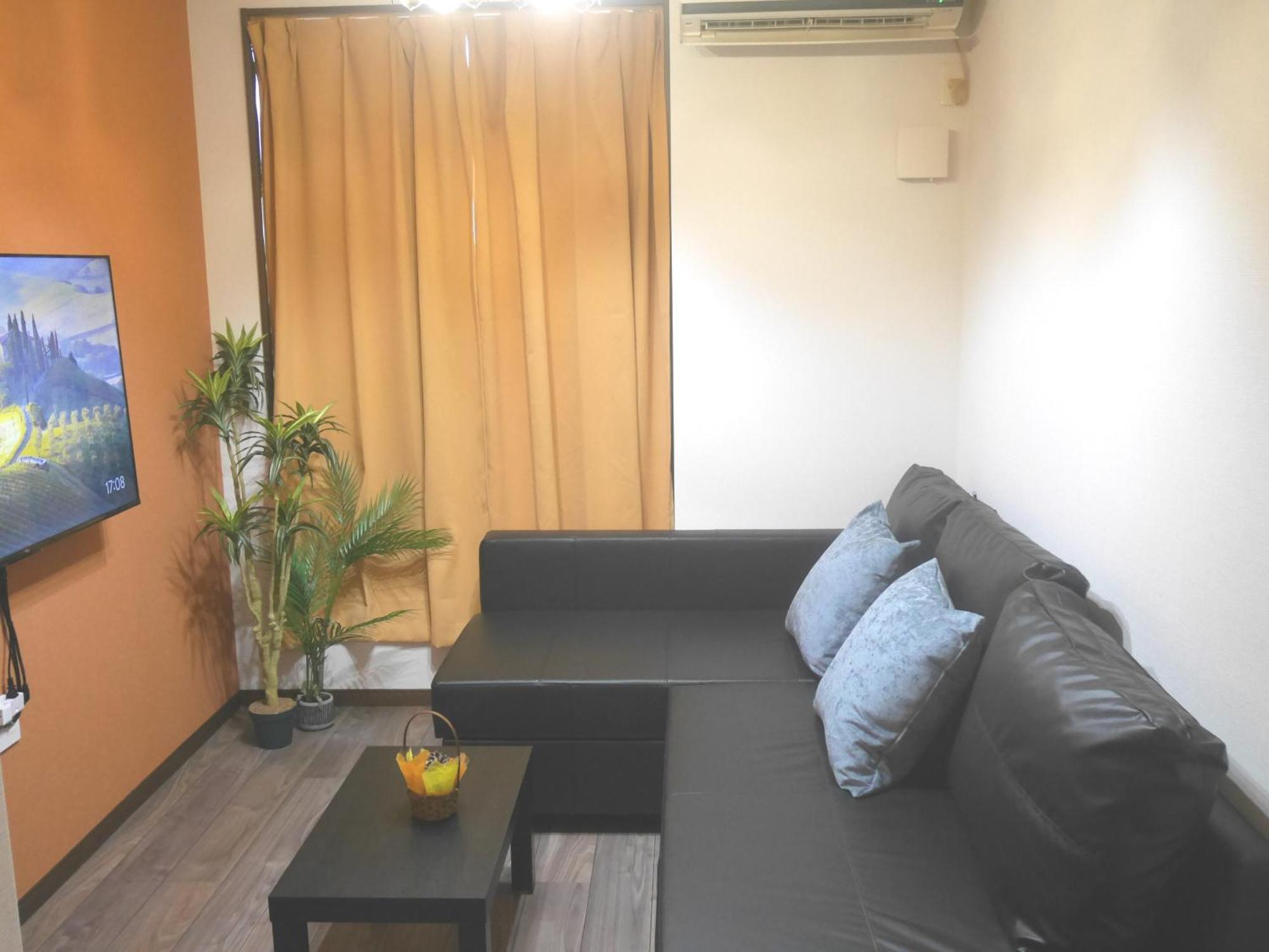 Guesthouse Grande今宮駅前 Osaka Eksteriør billede