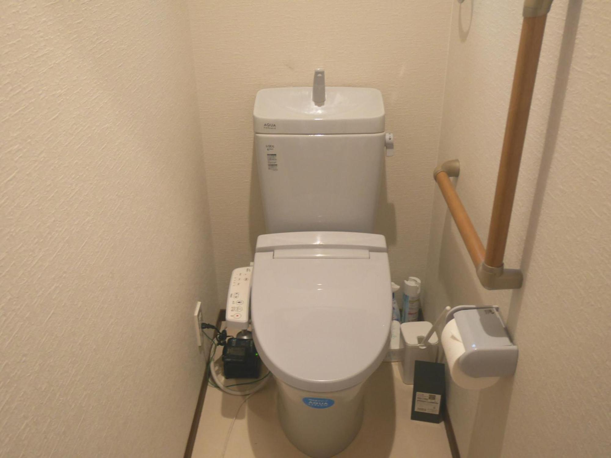 Guesthouse Grande今宮駅前 Osaka Eksteriør billede